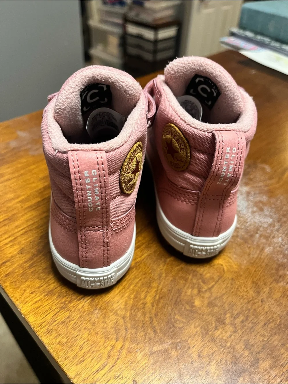 Kids Pink High-Top Velcro Sneakers converse boots size 9 C